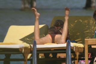 Katherine Kelly Lang feet photo thumbnail