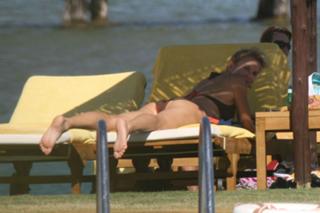 Katherine Kelly Lang feet photo thumbnail