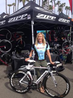 Katherine Kelly Lang feet photo thumbnail