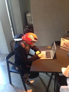 Katherine Kelly Lang feet photo thumbnail