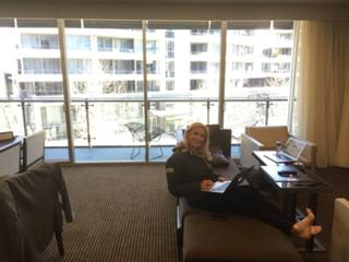 Katherine Kelly Lang feet photo thumbnail