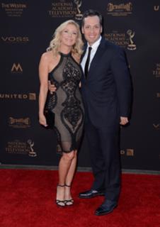 Katherine Kelly Lang feet photo thumbnail