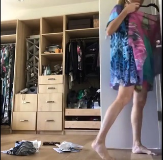 Katherine Kelly Lang feet photo thumbnail