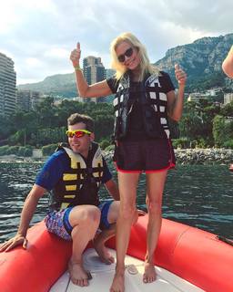 Katherine Kelly Lang feet photo thumbnail