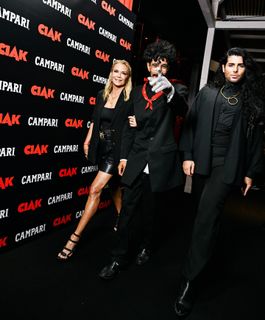 Katherine Kelly Lang feet photo thumbnail