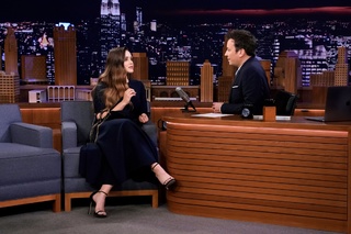 Katherine Langford feet photo thumbnail