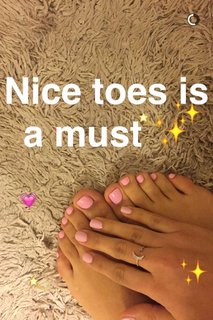 Katherine Lucia feet photo 14