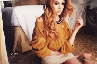 Katherine McNamara feet photo thumbnail