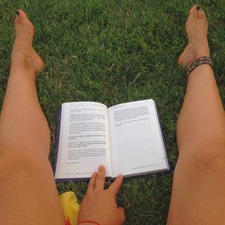 Katherine Porto feet photo 16