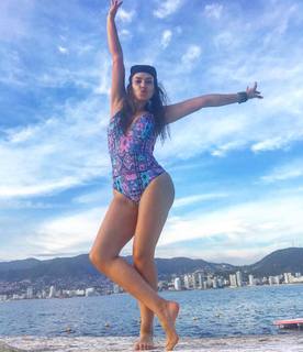 Katherine Porto feet photo 1