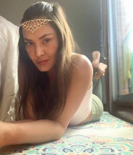 Katherine Porto feet photo 9