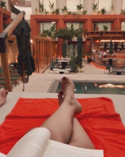 Katherine Porto feet photo 13