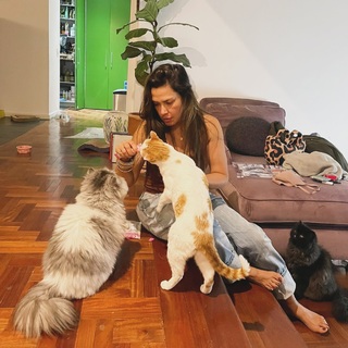 Katherine Porto feet photo 1
