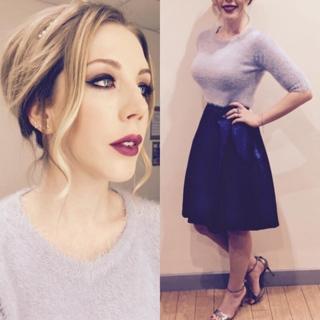Katherine Ryan feet photo thumbnail