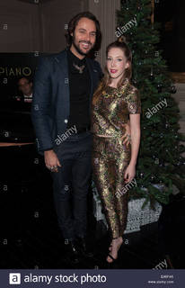 Katherine Ryan feet photo thumbnail