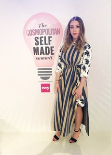 Katherine Ryan feet photo thumbnail
