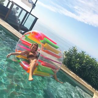 Katherine Ryan feet photo thumbnail