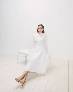 Katherine Ryan feet photo thumbnail