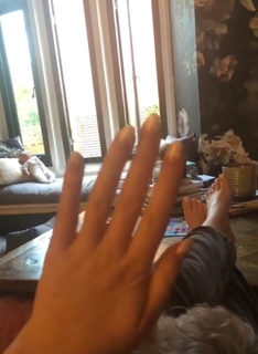 Katherine Ryan feet photo thumbnail
