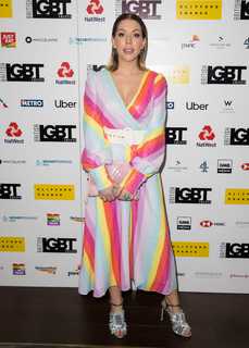 Katherine Ryan feet photo thumbnail