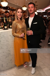 Katherine Ryan feet photo thumbnail