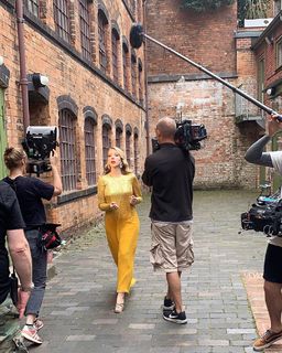 Katherine Ryan feet photo thumbnail