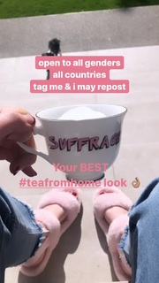 Katherine Ryan feet photo thumbnail