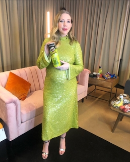 Katherine Ryan feet photo thumbnail