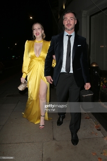 Katherine Ryan feet photo thumbnail
