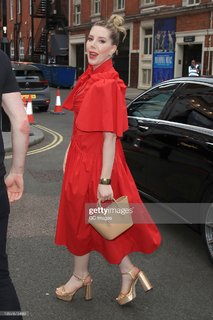 Katherine Ryan feet photo thumbnail