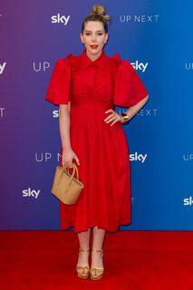 Katherine Ryan feet photo thumbnail