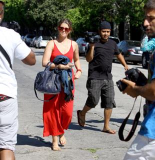 Katherine Schwarzenegger feet photo thumbnail