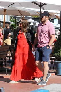 Katherine Schwarzenegger feet photo thumbnail