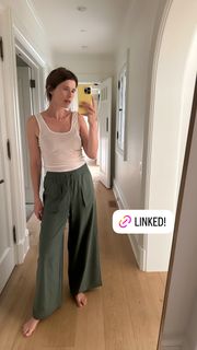 Katherine Schwarzenegger feet photo thumbnail