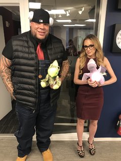 Katherine Timpf feet photo thumbnail