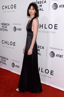 Katherine Waterston feet photo thumbnail