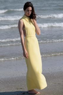 Katherine Waterston feet photo thumbnail