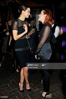 Katherine Waterston feet photo thumbnail