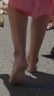 Katherine Waterston feet photo thumbnail