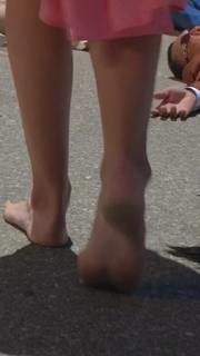 Katherine Waterston feet photo thumbnail