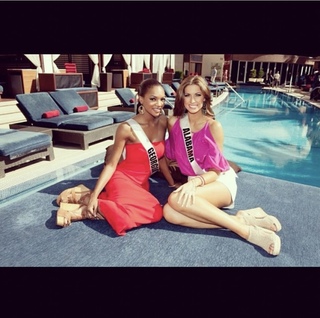 Katherine Webb feet photo thumbnail