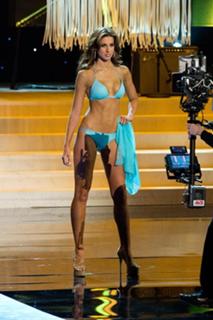 Katherine Webb feet photo thumbnail