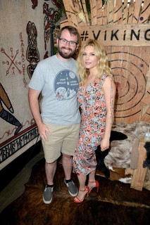 Katheryn Winnick feet photo thumbnail