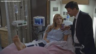 Katheryn Winnick feet photo thumbnail