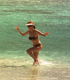 Kathie Lee Gifford feet photo thumbnail