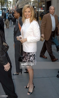 Kathie Lee Gifford feet photo thumbnail