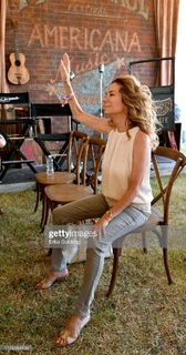 Kathie Lee Gifford feet photo thumbnail