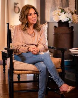Kathie Lee Gifford feet photo thumbnail