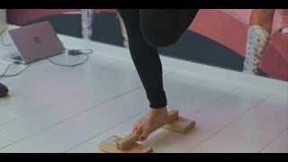 Kathleen Aerts feet photo 8