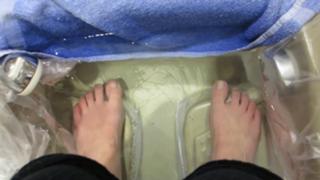Kathleen Elliott feet photo 13